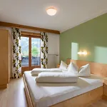 Andrea Hauser - Riedltischler Appartamento *