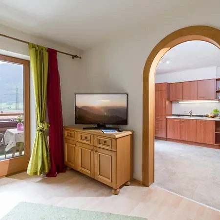 Appartement Andrea Hauser - Riedltischler *